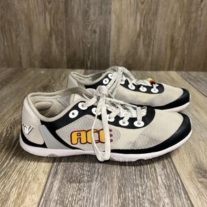 Varsity Ace Cheer White Black Sneaker Shoes Women’s US Size 5 EUR 35.5